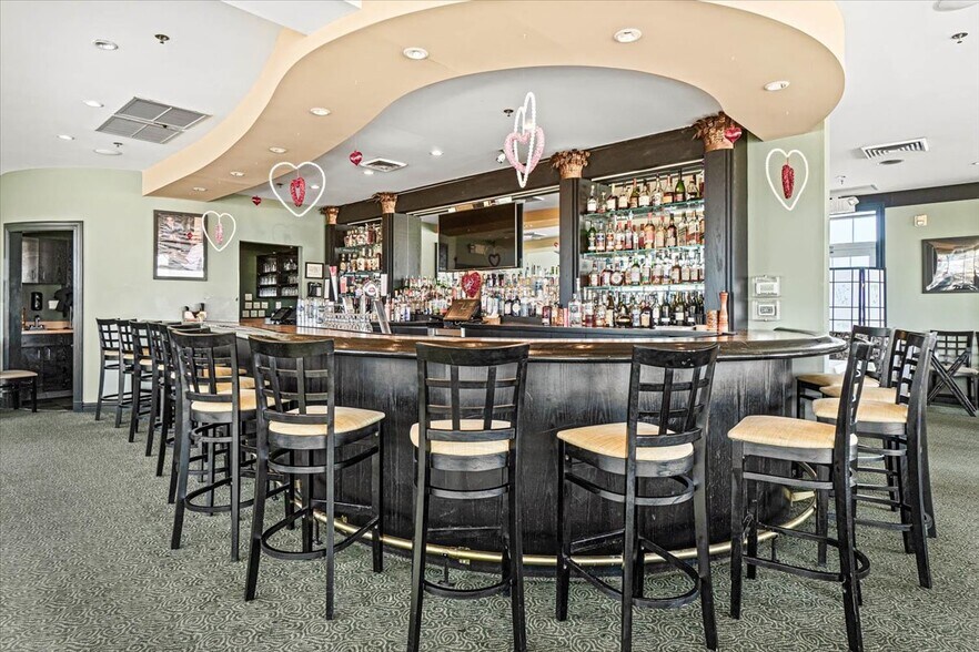 More Photos Of 14548 Pennsylvania Ave, Hagerstown Restaurant For Sale