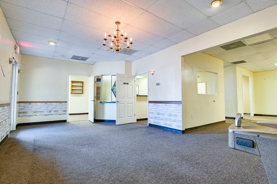 More Photos Of 4128 Highway 278 NE, Covington Healthcare For Sale