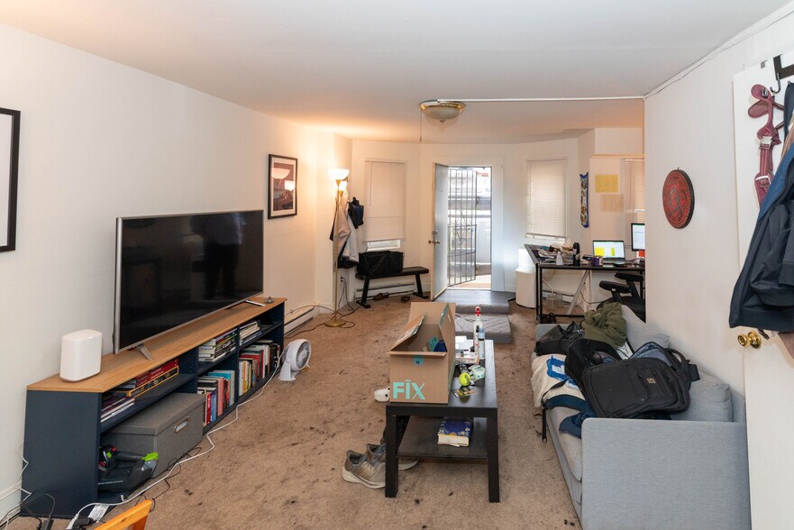 More Photos Of 50 W Biddle St, Baltimore Apartments For Sale