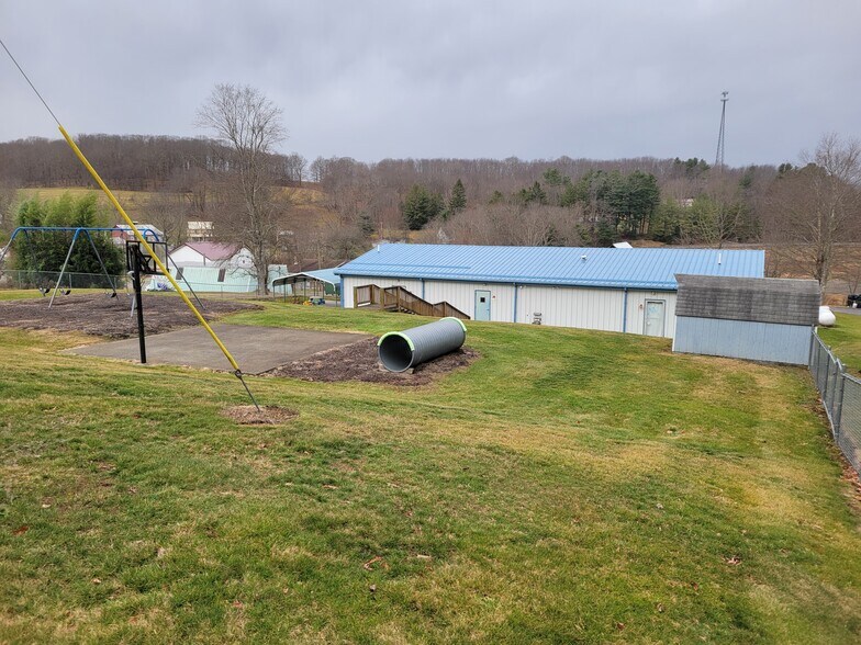 More Photos Of 50 Nicklow Rd, Bruceton Mills Daycare Center For Sale