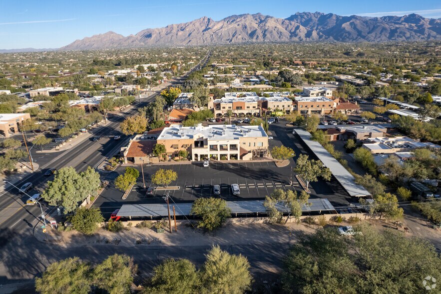 More Photos Of 2970 N Swan Rd, Tucson Unknown For Lease