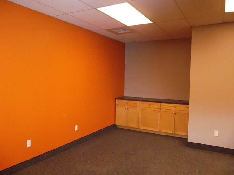 More Photos Of 279 New Britain Rd, Berlin Office For Lease