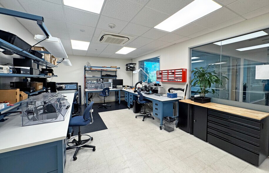 More Photos Of 125 Cremona Dr, Goleta Flex For Sale