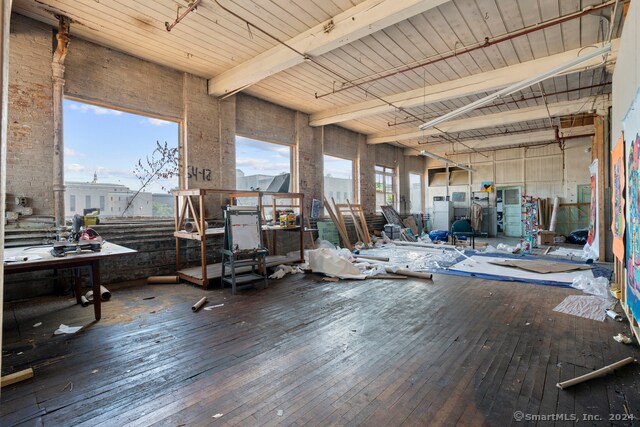 More Photos Of 19-29 Lafayette St, Hartford Distribution For Sale