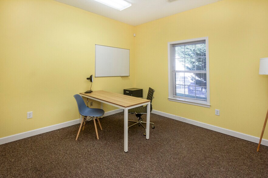 More Photos Of 4409 Central Ave Pike, Knoxville Office For Sale