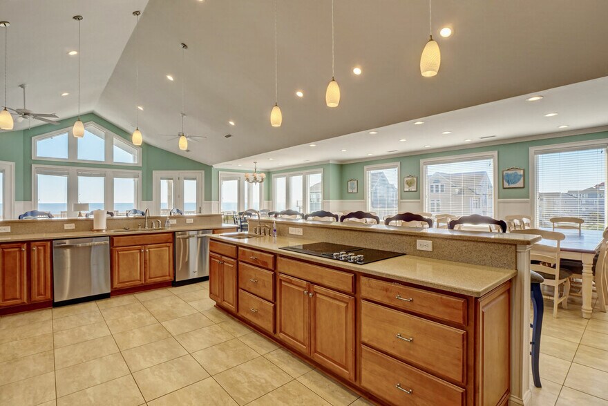 More Photos Of 2068 New River Inlet Rd, North Topsail Beach Apartments For Sale