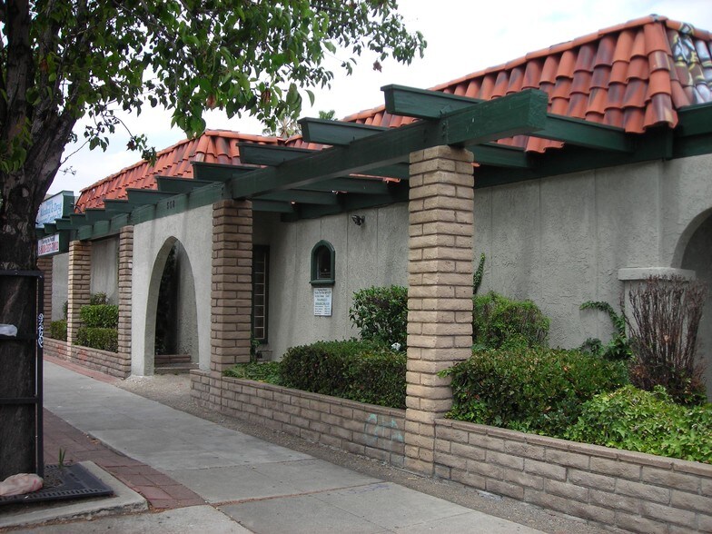 More Photos Of 570 N Towne Ave, Pomona Storefront Retail Office For Sale