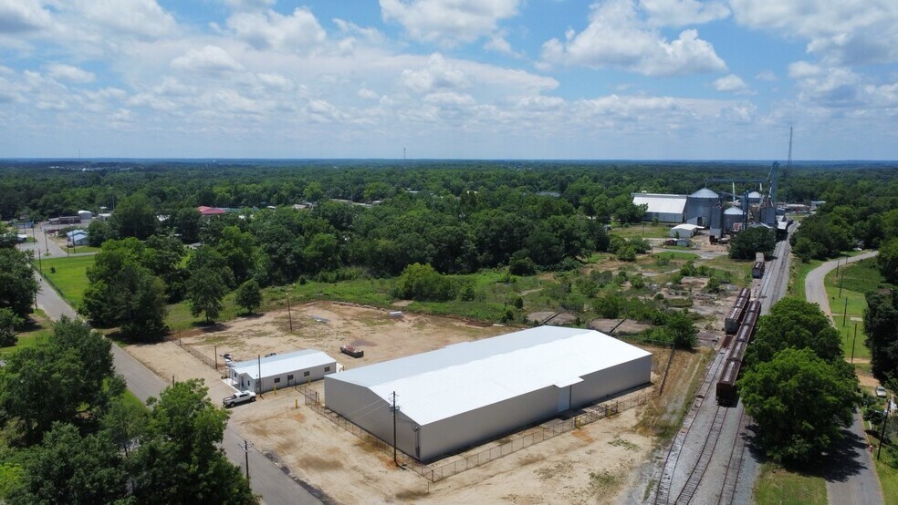 More Photos Of 301 Gundy Ln, Enterprise Warehouse For Lease