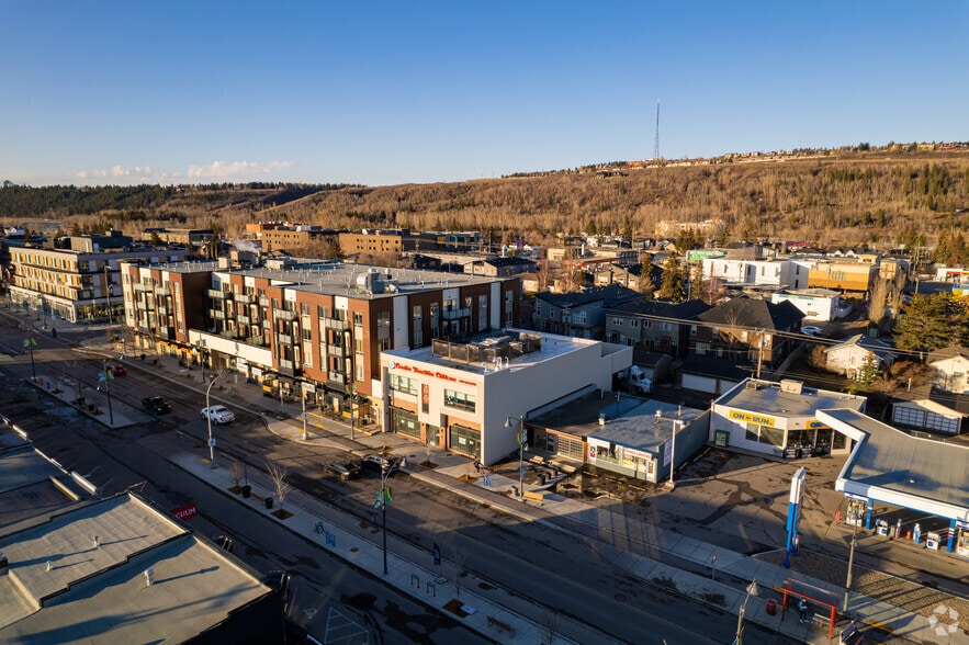 More Photos Of 4623 Bowness Rd NW, Calgary Storefront Retail Office For Lease