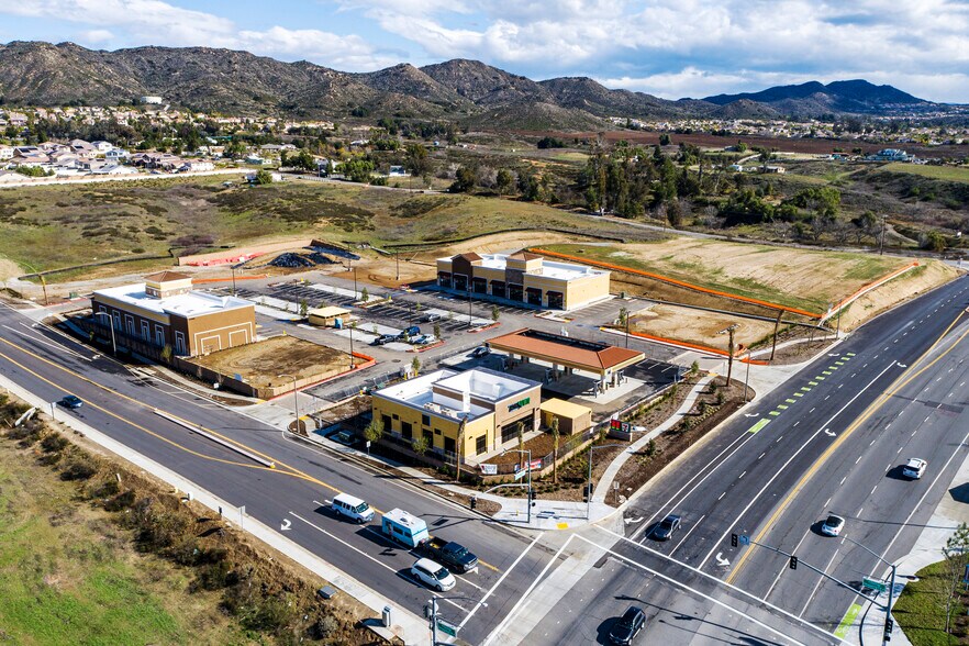 Primary Photo Of Clinton Keith Rd, Wildomar Unknown For Lease