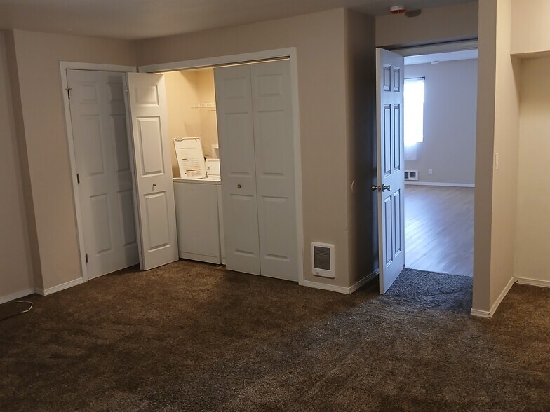 More Photos Of 1754 Kimberly Dr, Klamath Falls Multifamily For Sale