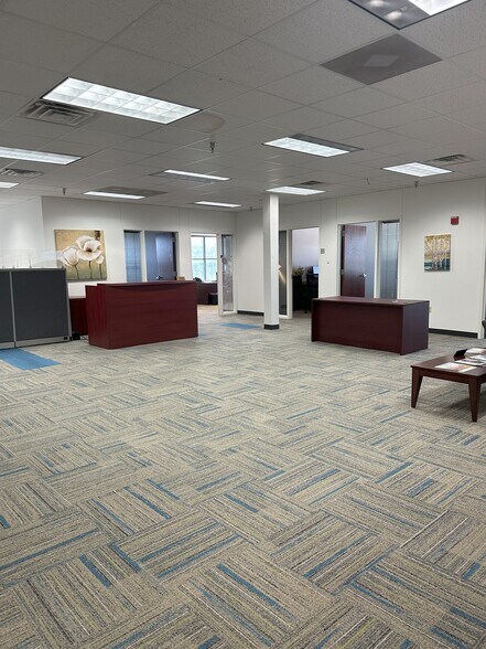 More Photos Of 7202 Slide Rd, Lubbock Medical For Sale