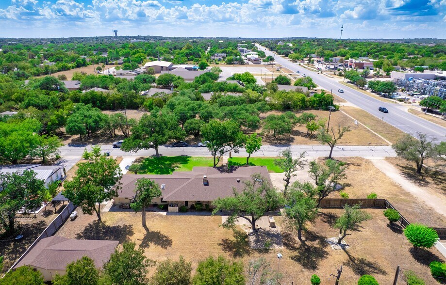 More Photos Of 1702 Lone Oak Dr, Leander Flex For Sale