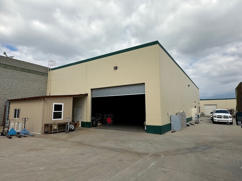 More Photos Of 11930 Goldring Rd, Arcadia Light Distribution For Sale