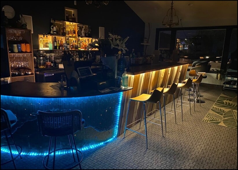 More Photos Of 342 Highway 101 N, Rockaway Restaurant For Sale