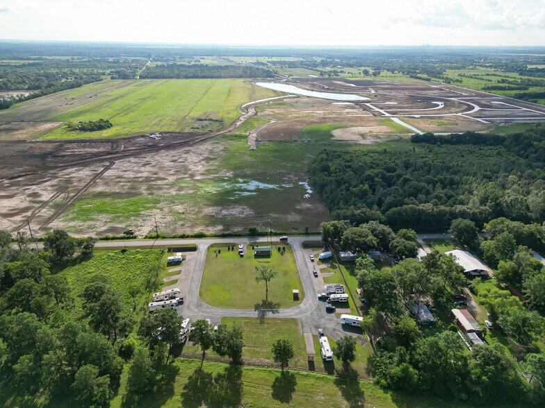 More Photos Of 16181 Lindstrom Rd, Crosby Trailer Camper Park For Sale
