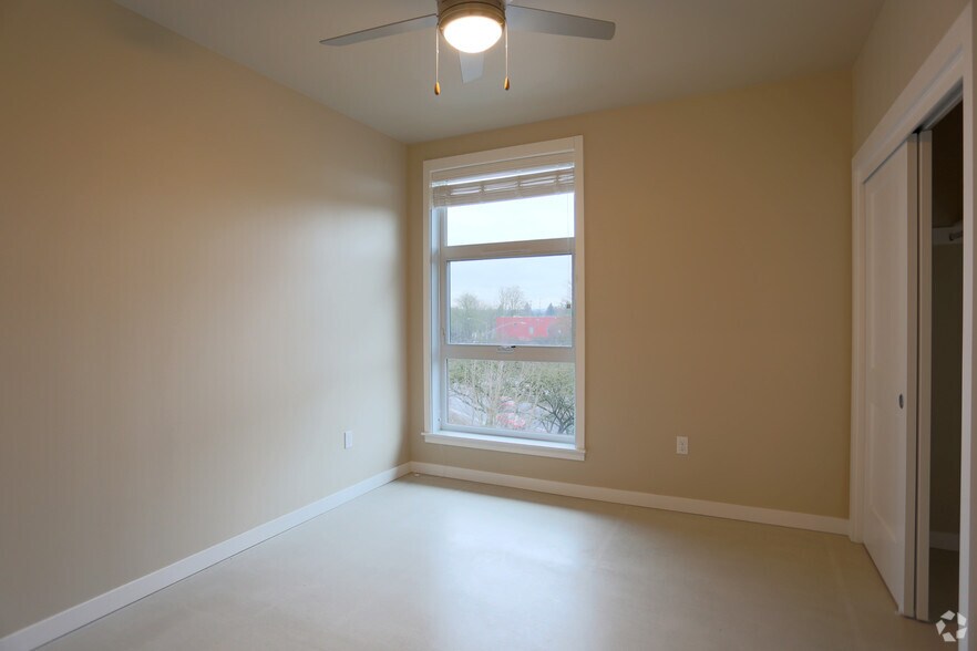 More Photos Of 4780 SE Milwaukie Ave, Portland Apartments For Lease