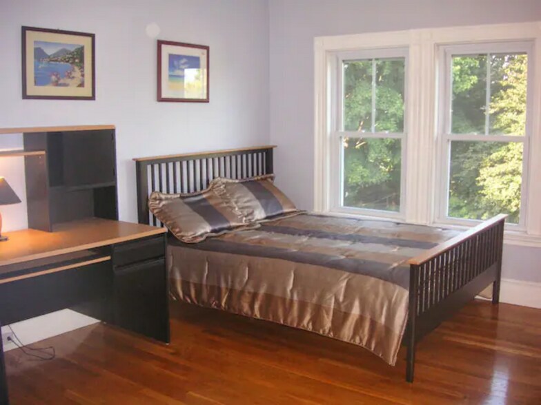 More Photos Of 138 Grand View Ave, Quincy Apartments For Sale