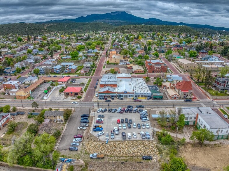 More Photos Of 426 E Main St, Trinidad Auto Dealership For Sale