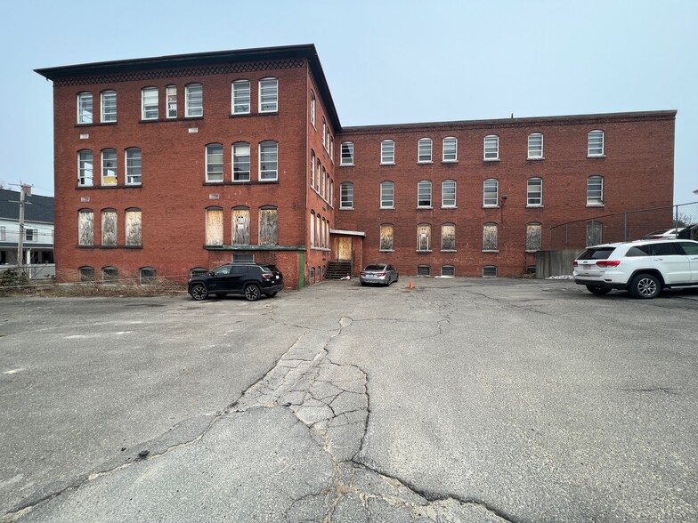 Primary Photo Of 35 Columbus St, Fitchburg Schools For Sale