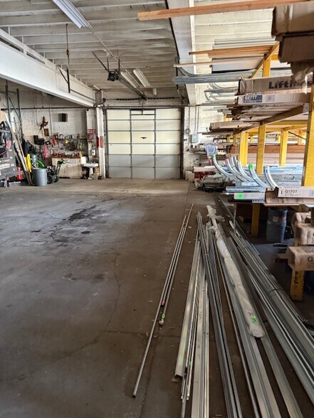 More Photos Of 237 Clifton Ave, Collingdale Light Distribution For Sale