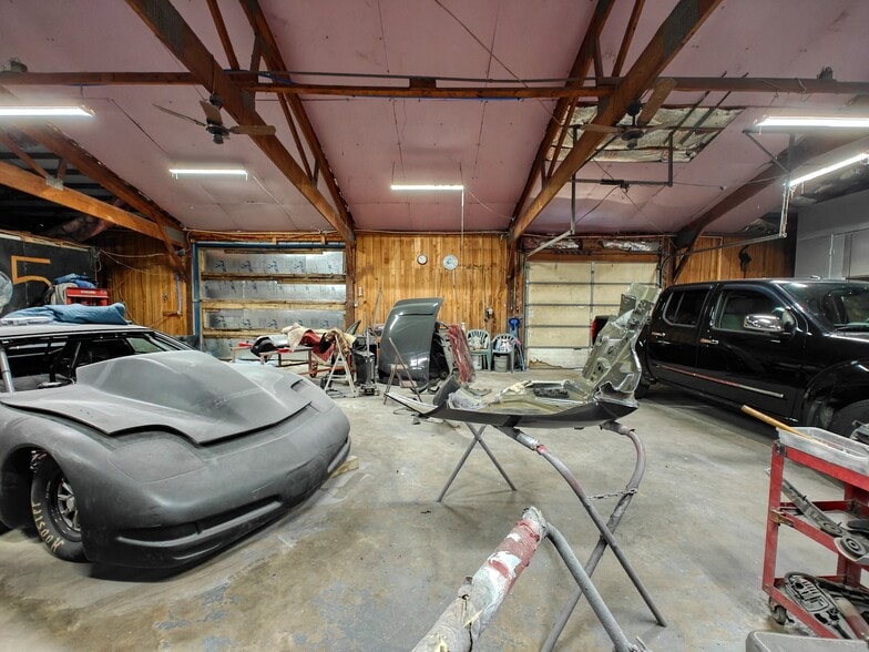 More Photos Of 3150 Highway 70 W, Camden Auto Salvage Facility For Sale