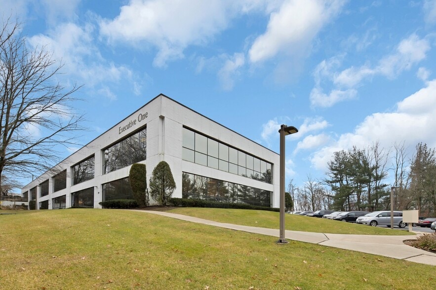 More Photos Of 1 Executive Blvd, Suffern Office For Sale