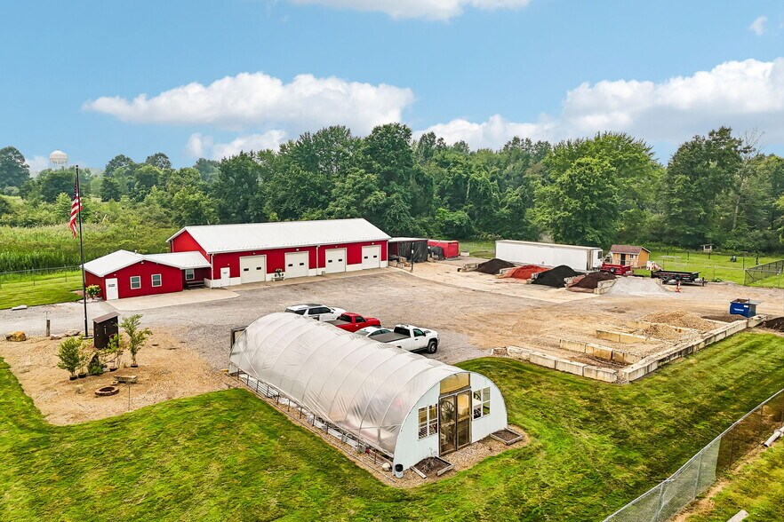 More Photos Of 3220 McCartney Rd, Youngstown General Retail For Sale