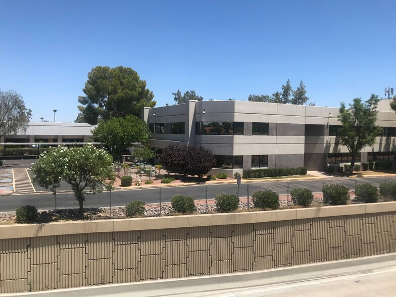 More Photos Of 19601 N Black Canyon Hwy, Phoenix Loft Creative Space For Lease