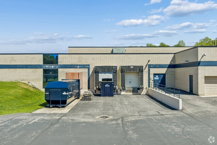 More Photos Of 1 Redcom Ctr, Victor Office For Sale
