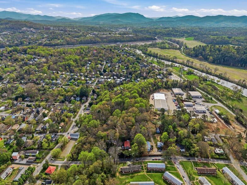 More Photos Of 99999 State St, Asheville Land For Sale