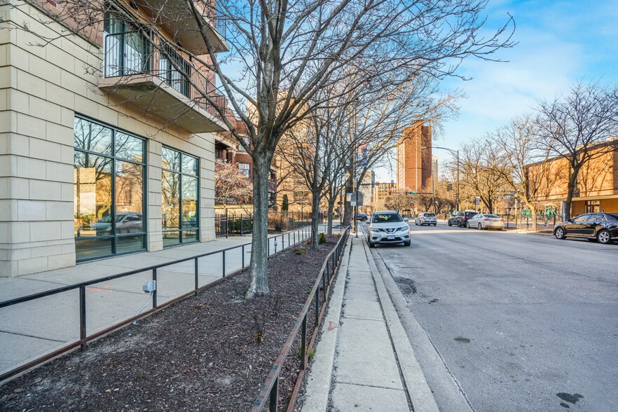 More Photos Of 4848 N Sheridan Rd, Chicago Apartments For Sale