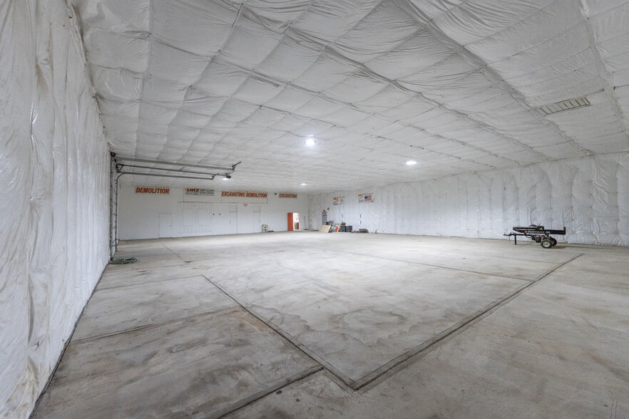 More Photos Of 3040 Freeport Rd, Natrona Heights Warehouse For Sale