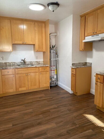 More Photos Of 3071 Williams Ave, Redwood City Apartments For Sale