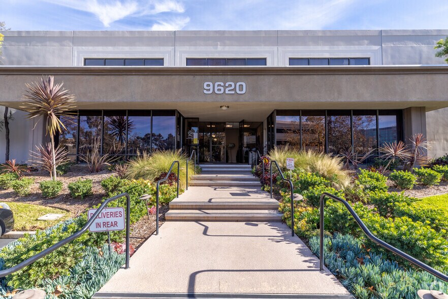 9620 Chesapeake Dr, San Diego, CA 92123 Office For Lease