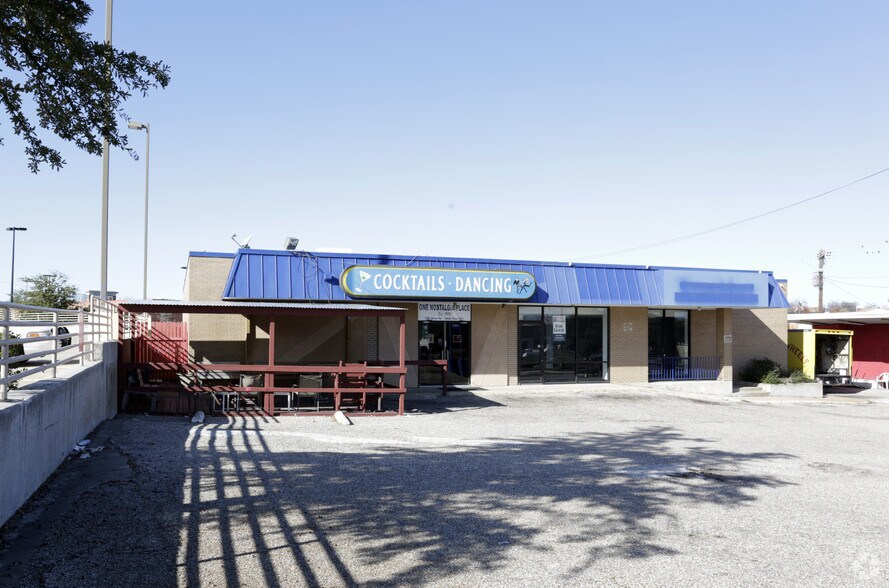 Primary Photo Of 6521-6525 Abrams Rd, Dallas Unknown For Lease