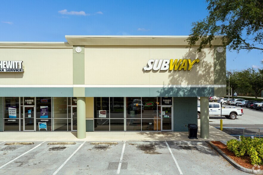 More Photos Of 16825 E Colonial Dr, Orlando Unknown For Lease