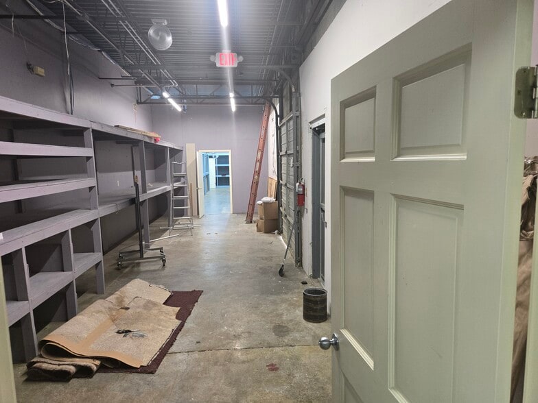 More Photos Of 3641 Sycamore Dairy Rd, Fayetteville Freestanding For Lease