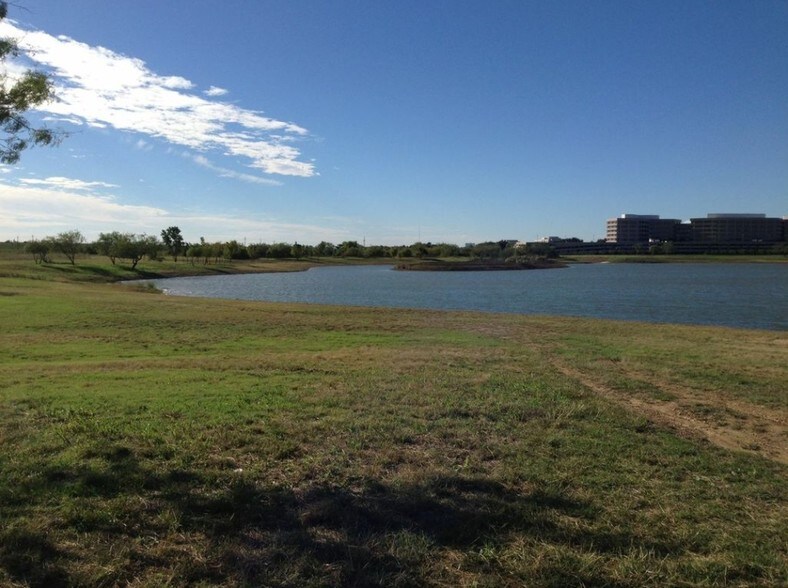 More Photos Of NWC I 635 & I 35, Dallas Office For Lease