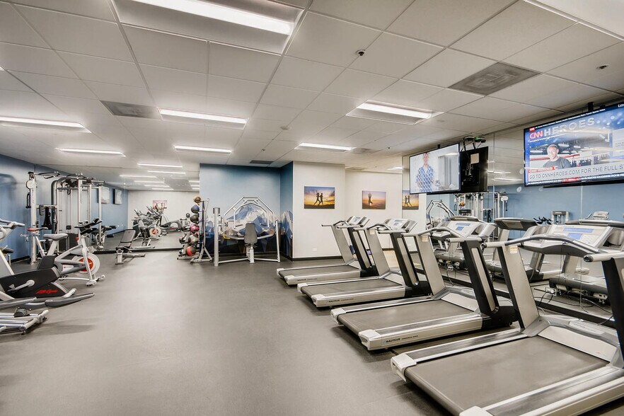 More Photos Of 4582 S Ulster St, Denver Office For Lease