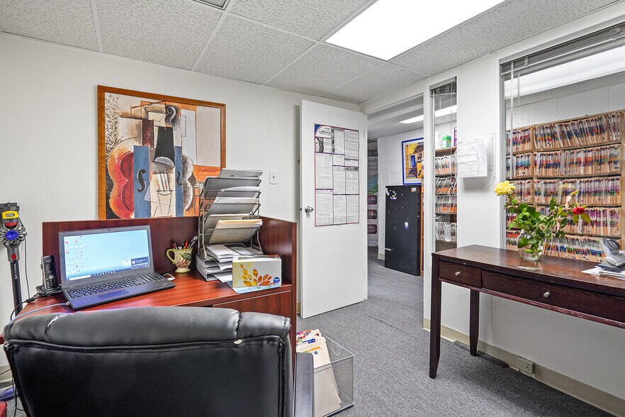 More Photos Of 1336 Van Ness Ave, San Francisco Medical For Sale