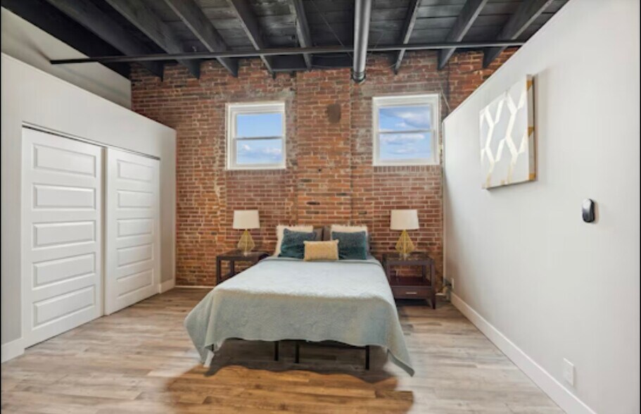 More Photos Of 1609-1619 North Broadway, Saint Louis Apartments For Sale