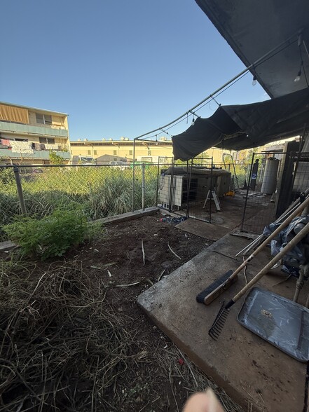 More Photos Of 2135 Bannister Pl, Honolulu Multifamily For Sale