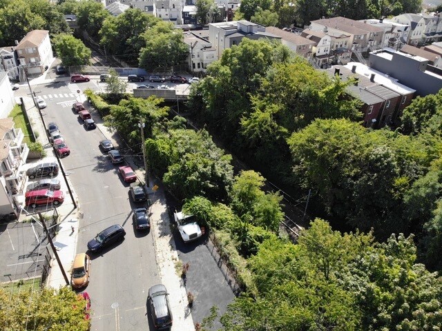 More Photos Of 758 Ocean Ave, Jersey City Storefront Retail Residential For Sale