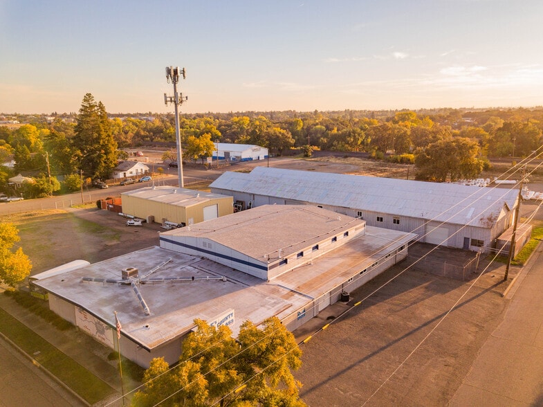 Primary Photo Of 515 Sycamore St, Red Bluff Industrial For Sale