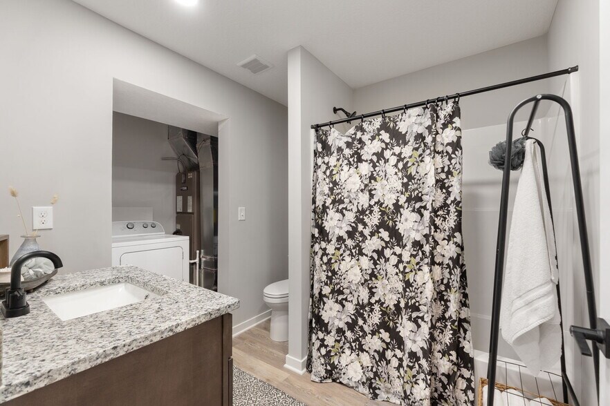 More Photos Of 384 N Franklin St, Richwood Multifamily For Sale