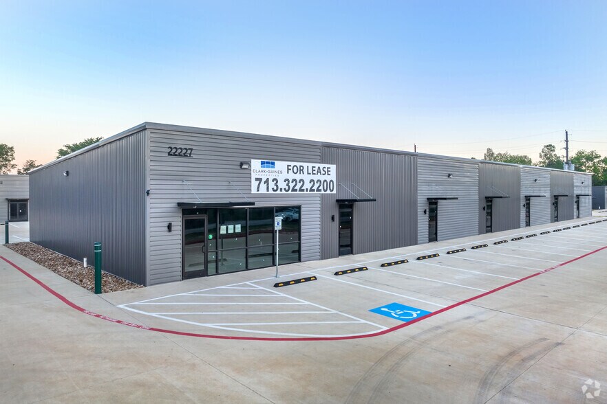 More Photos Of 22227 Mueschke Rd, Tomball Industrial For Sale