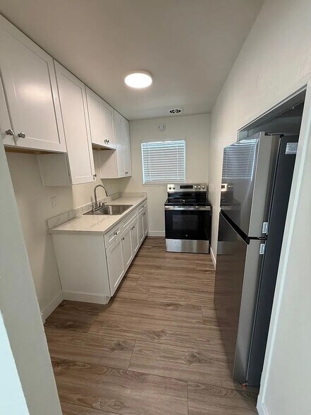 More Photos Of 1036 N Olive Ave, Turlock Apartments For Sale