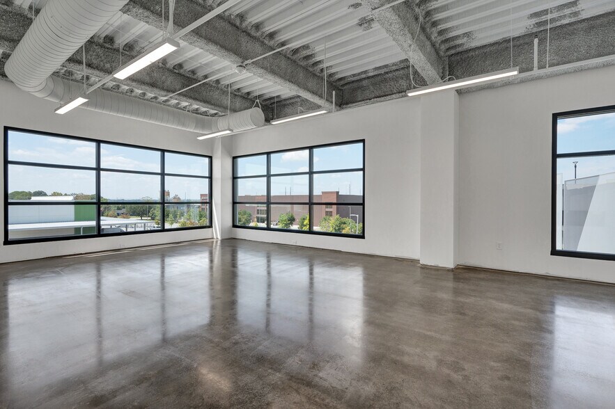More Photos Of 1940 Algonquin Rd, Charleston Office For Lease