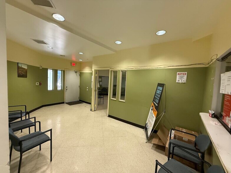 More Photos Of 10500 Macarthur Blvd, Oakland Medical For Sale